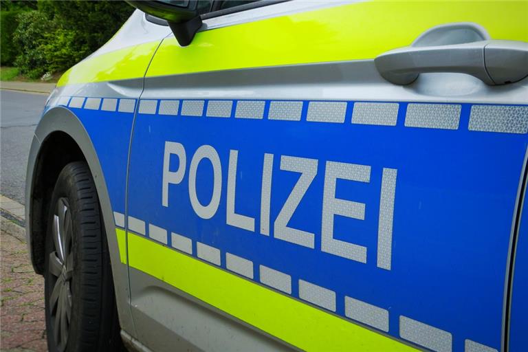 Der Fahrer muss nun mit rechtlichen Konsequenzen rechnen. Symbolfoto: J. Augustin/Unsplash