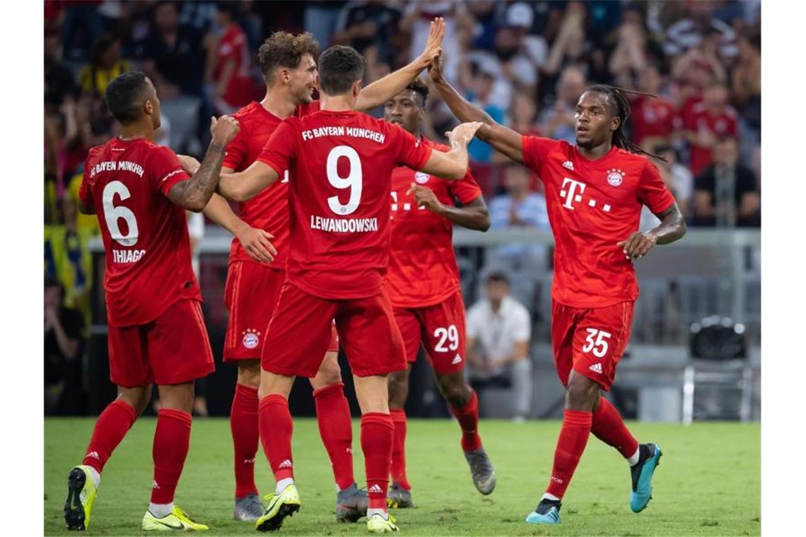 FC Bayern mit Torfestival beim Heimtest gegen Istanbul Der FC Bayern besiegte Fenerbahce Istanbul mit x:x. Foto: Sven Hoppe