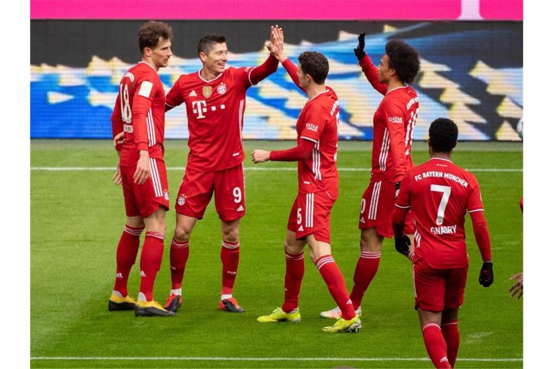 Der FC Bayern München kann sich vorzeitig die deutsche Meisterschaft sichern. Foto: Matthias Balk/dpa