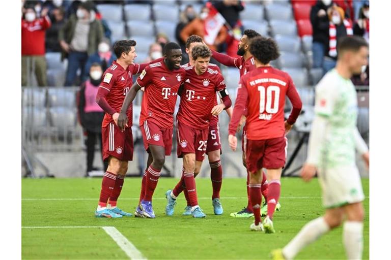 Der FC Bayern München mühte sich gegen Greuther Fürth. Foto: Tobias Hase/dpa