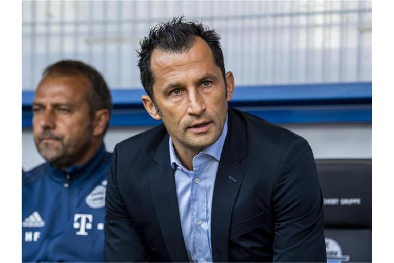 Der FC Bayern München verteidigte seinen Sportvorstand Hasan Salihamidzic. Foto: David Inderlied/dpa