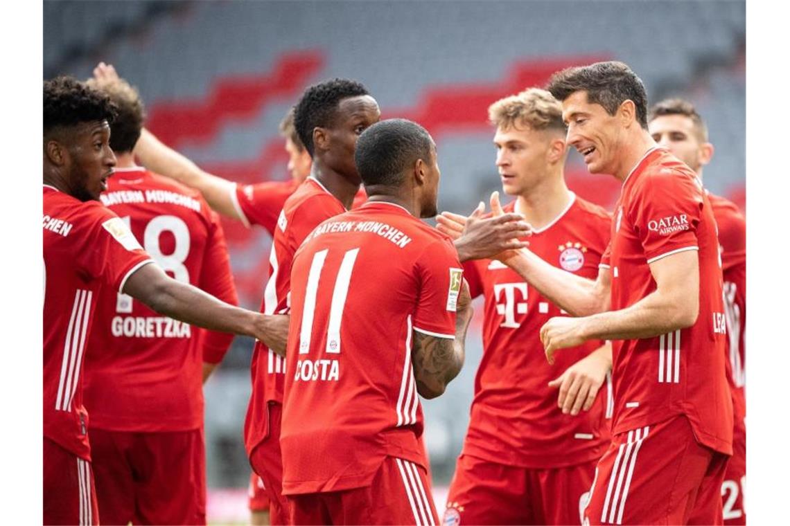 Der FC Bayern München will die Tabellenführung zurück. Foto: Matthias Balk/dpa
