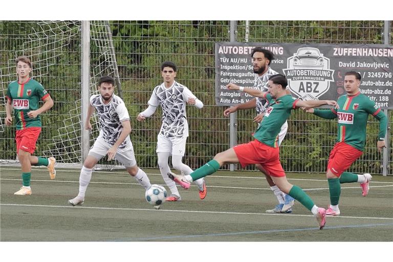 Der FC Esslingen bleibt in der Landesliga auf Erfolgskurs und hat sich an der Tabellenspitze bereits ein Polster erarbeitet.