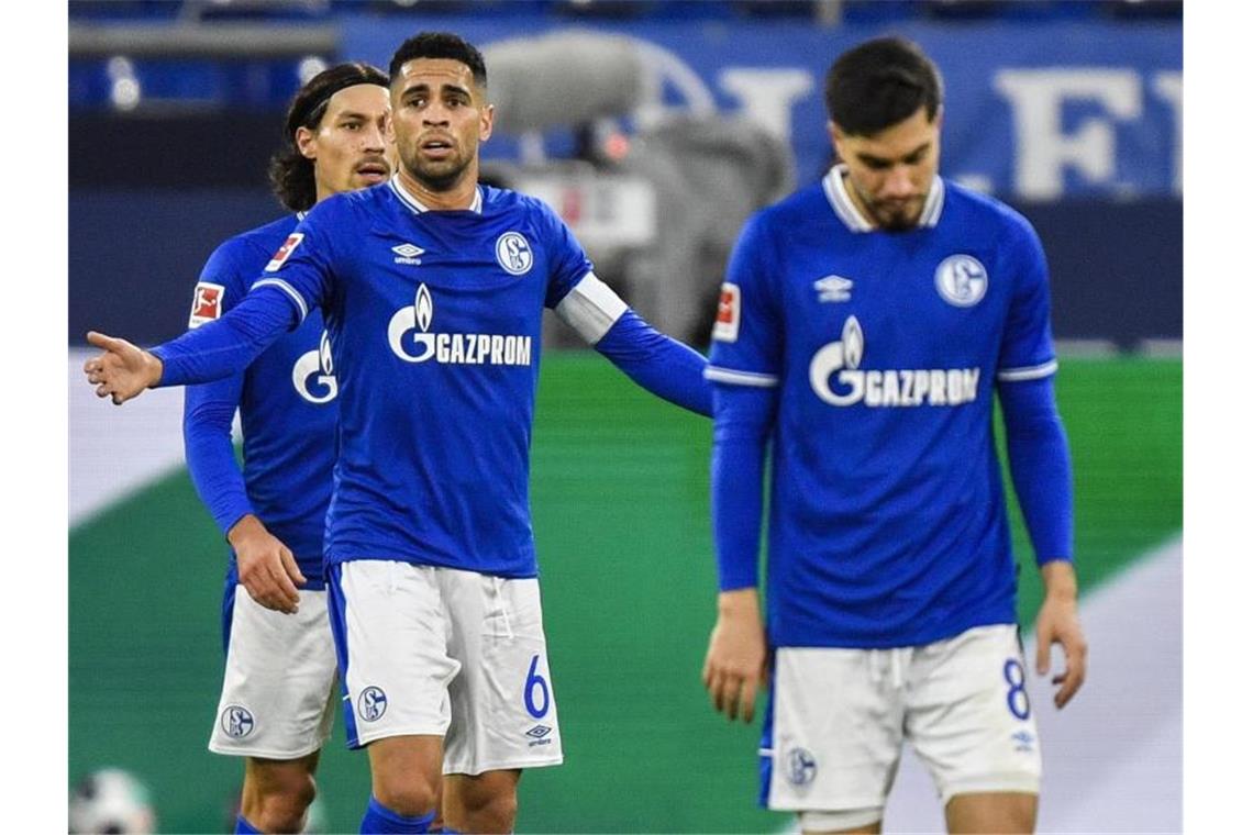 Der FC Schalke 04 verlor auch zu Hause gegen den VfL Wolfsburg. Foto: Martin Meissner/Pool AP/dpa