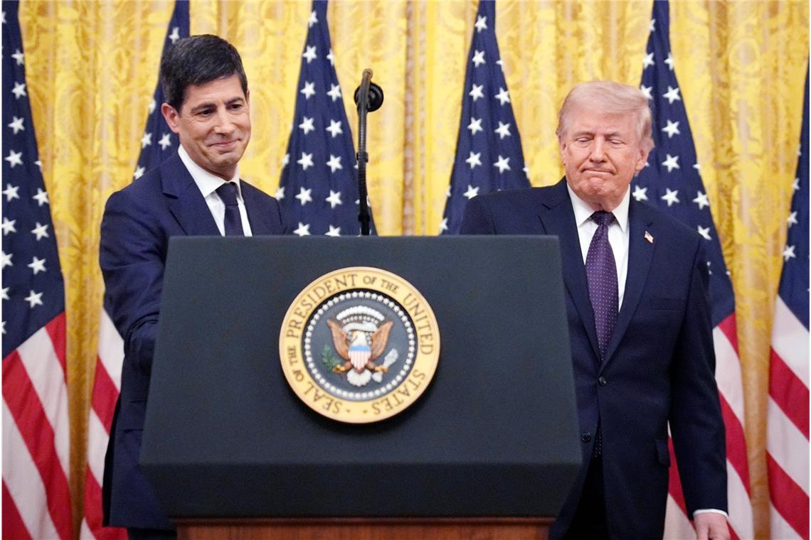 Der Fed-Zinsentscheid heute am 17. Juni 2026 steht an. Alles Wichtige zu Uhrzeit, Erwartungen und den möglichen Auswirkungen auf Märkte und Anleger.