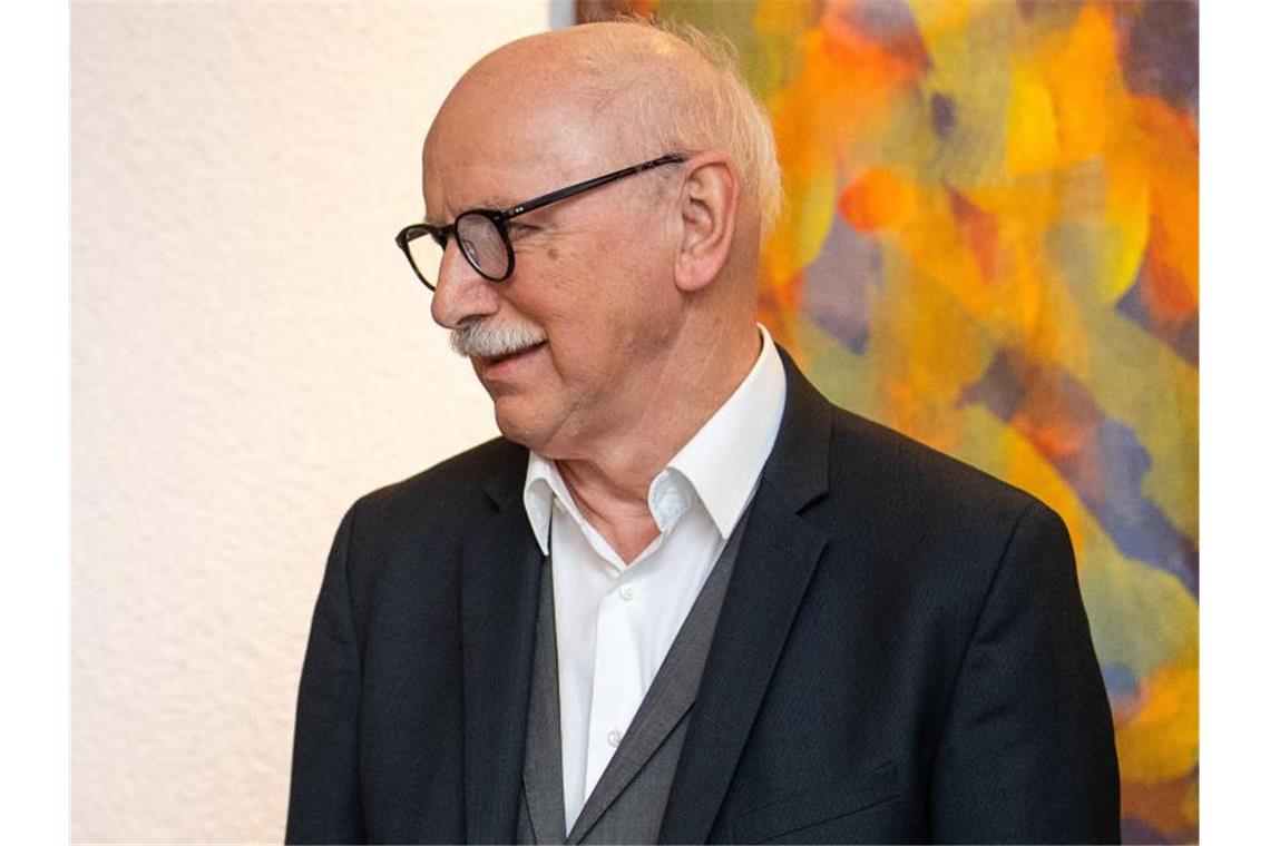 Der Fernsehmoderator Wieland Backes. Foto: Sebastian Gollnow/Archivbild