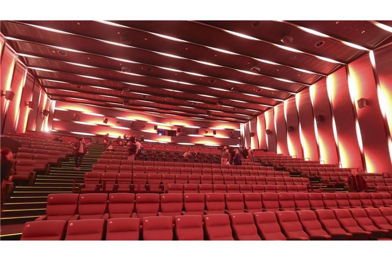 Der Filmtheaterkongress Kino findet künftig in Hamburg statt.