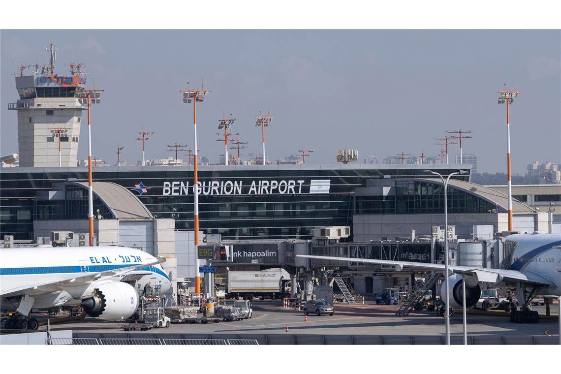 Massenschlägerei während Flug – religiöse Motive? Der Flug startete in Tel Aviv.