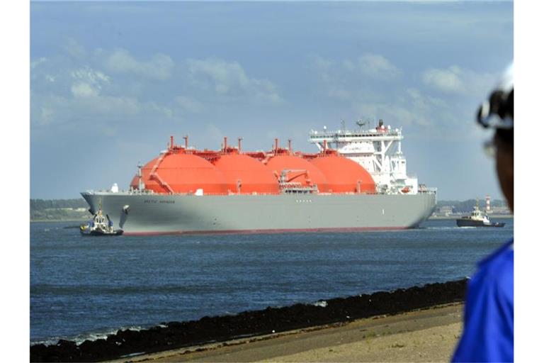 Der Frachter hat flüssiges Erdgas (LNG) geladen. Foto: Lex Van Lieshout/ANP/dpa