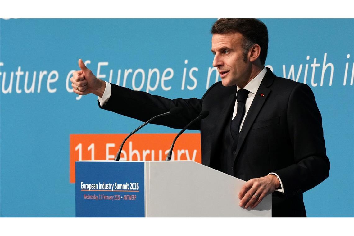 Der französische Präsident Emmanuel Macron ist dafür, bei öffentlichen Ausschreibungen EU-Produkte zu bevorzugen.