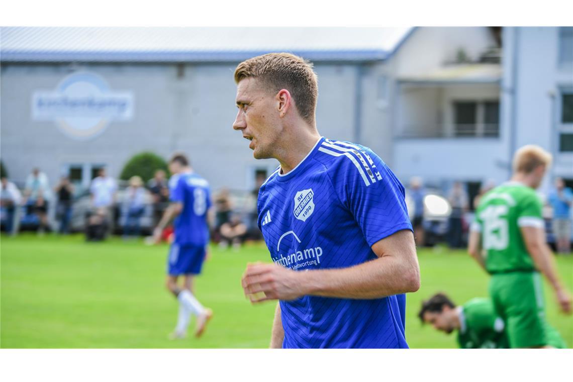 Nils Petersen feiert sein Debut in der Kreisliga Der frühere SC-Freiburg-Profi Nils Petersen startet sein Kreisliga-Abenteuer.
