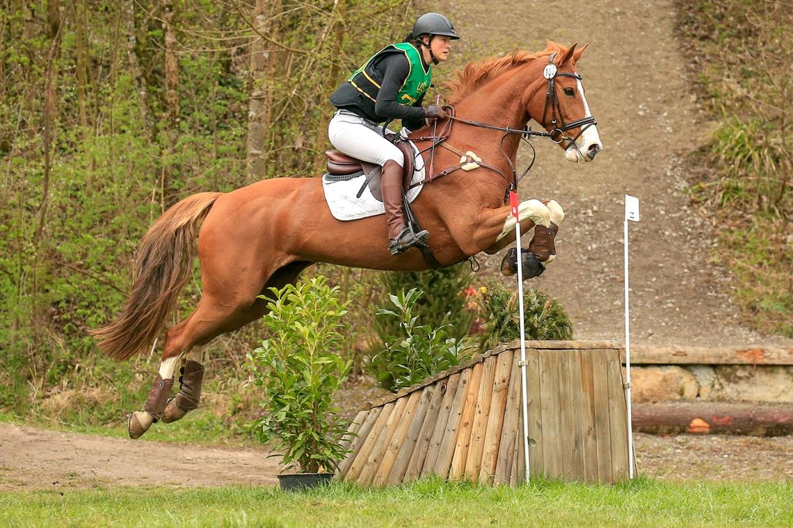 Reitturnier mit verändertem Konzept Der Geländeritt ist eines der sportlichen Highlights beim Vielseitigkeitsturnier in Kirchberg. Foto: Alexander Becher