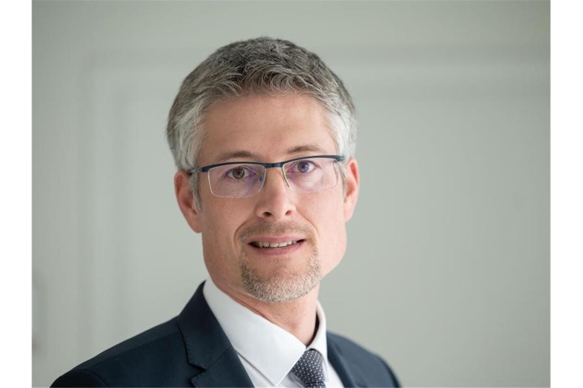 Gemeindetag: Kommunen finanziell unter Druck wie selten Der Gemeindetagspräsident Steffen Jäger. Foto: Marijan Murat/dpa/Archivbild