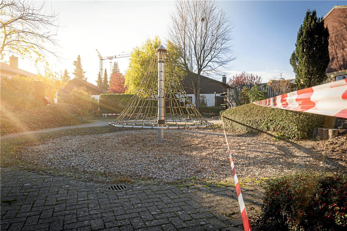 Der gesperrte Spielplatz Mozartstraße in Unterweissach wird zum Baugrundstück. Archivfoto: Alexander Becher
