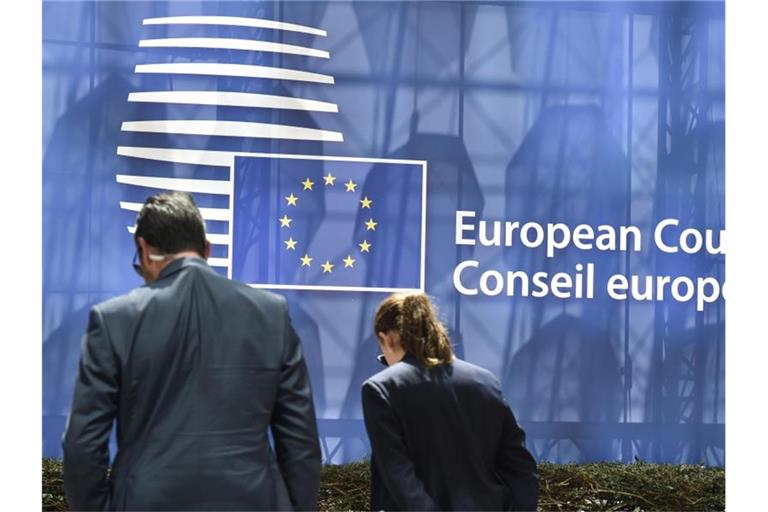 Der Gipfel zum mehrjährigen Finanzrahmen und zum Milliardenprogramm gegen die Corona-Wirtschaftskrise geht in die Verlängerung. Foto: Pool Eric Vidal/BELGA/dpa