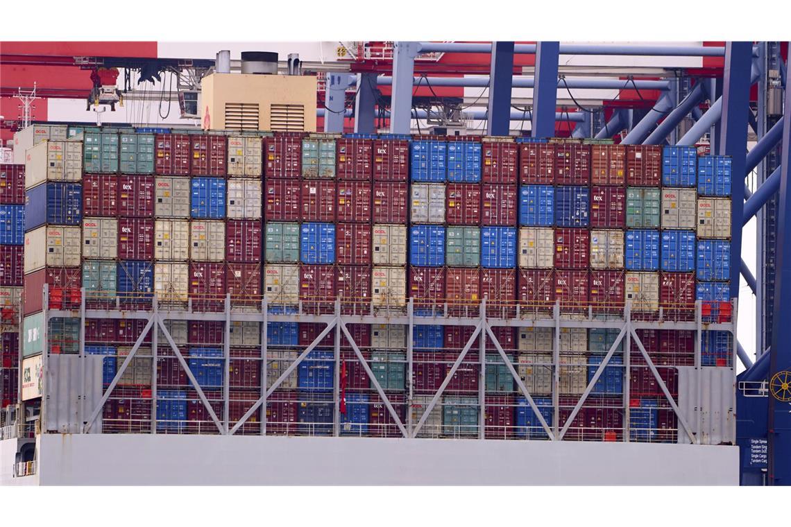 Höhere Investitionsbereitschaft lässt auf sich warten Der globale Handel wird gebremst – mit deutlichen Auswirkungen für das Exportland Baden-Württemberg.