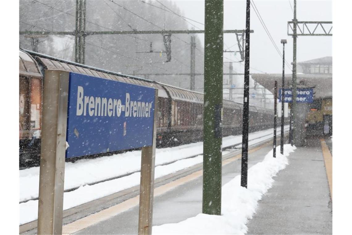 Der Grenzbahnhof Brenner zwischen Österreich und Italien ist menschenleer. Foto: Espa Photo Agency/CSM via ZUMA Wire/dpa