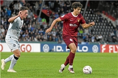 Der Großaspach-Zugang und gebürtige Augsburger Franz-Xaver Bleicher (rechts) freut sich aufs Zweitrundenduell mit seinem Ex-Verein FC Augsburg. Foto: Tobias Sellmaier