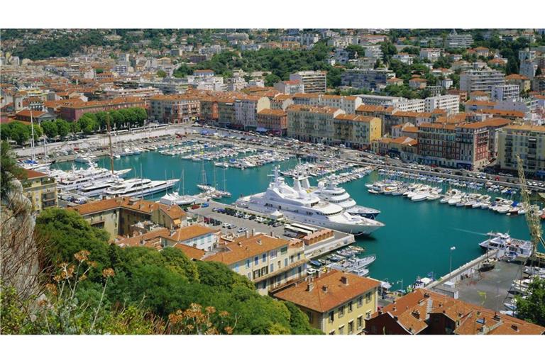 Der Hafen von Nizza