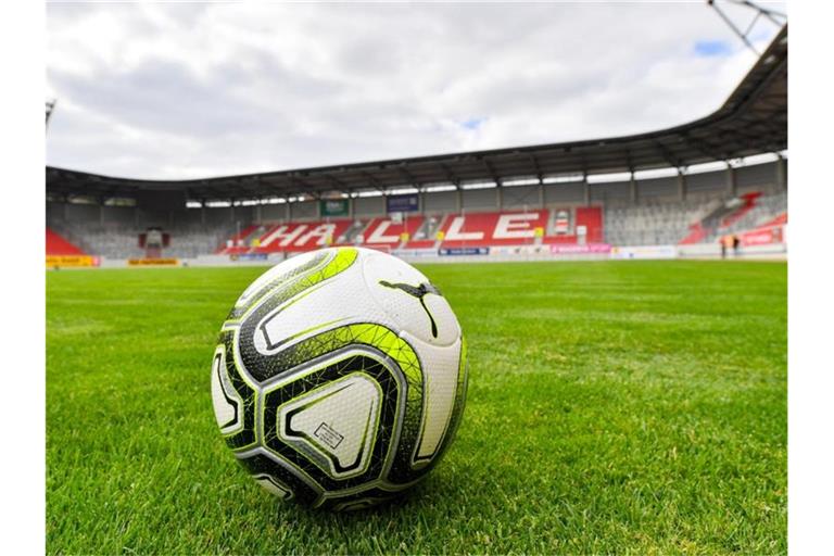 Der Hallescher FC ist gegen eine Fortsetzung der 3. Liga. Foto: Hendrik Schmidt/dpa-Zentralbild/dpa