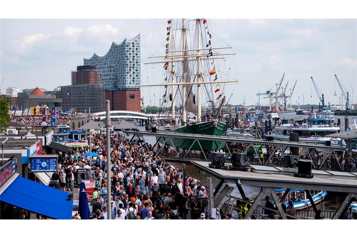 Der Hamburger Hafengeburtstag ist ein Publikumsmagnet.
