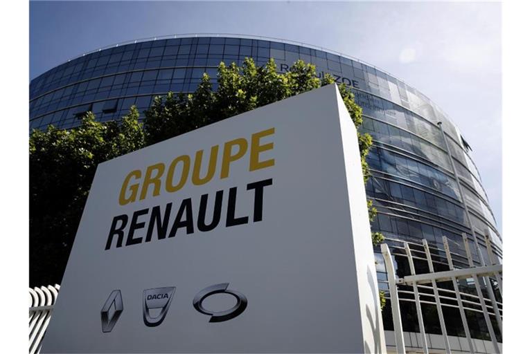 Der Hauptsitz der Renault-Gruppe in Boulogne-Billancourt. Renault braucht einen staatlich garantierten Kredit von fünf Milliarden Euro. Foto: Christophe Ena/AP/dpa