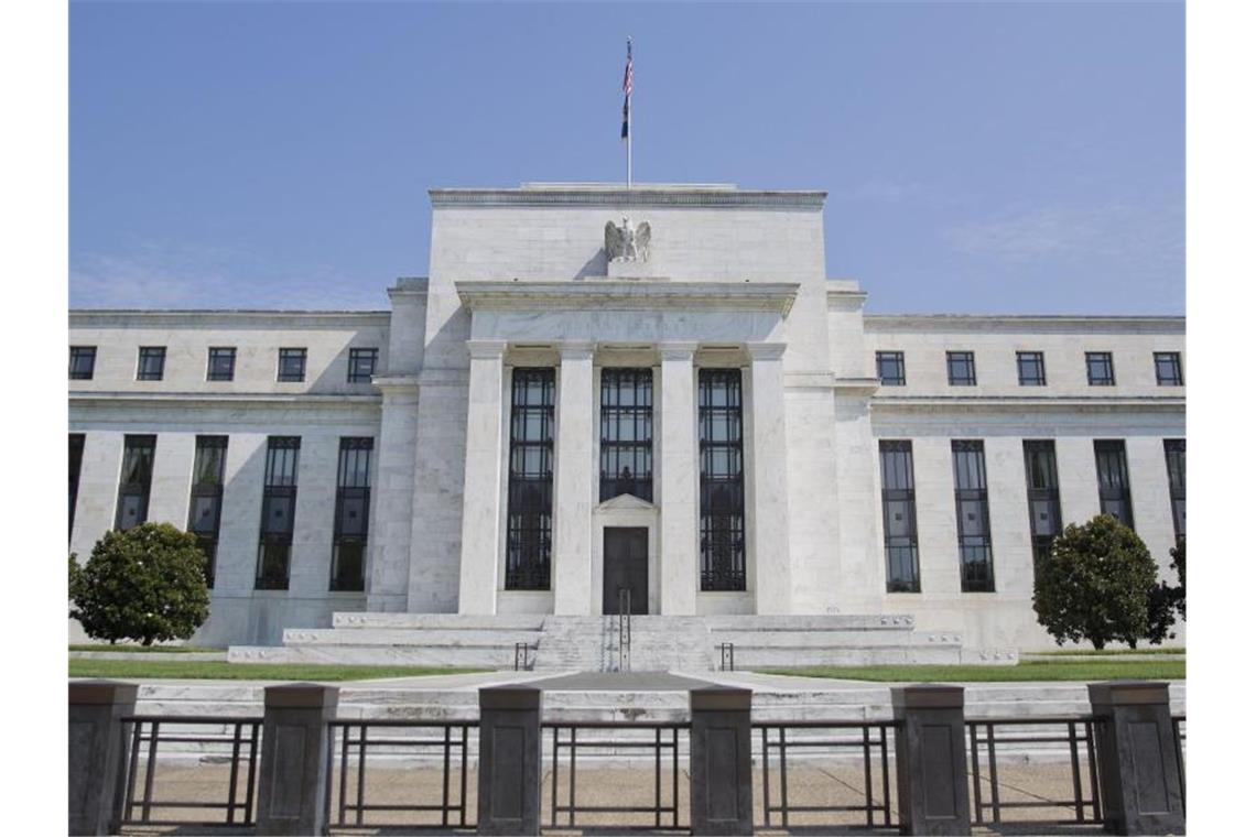 Der Hauptsitz der US-Notenbank Federal Reserve in Washington. Foto: Pablo Martinez Monsivais/AP/dpa