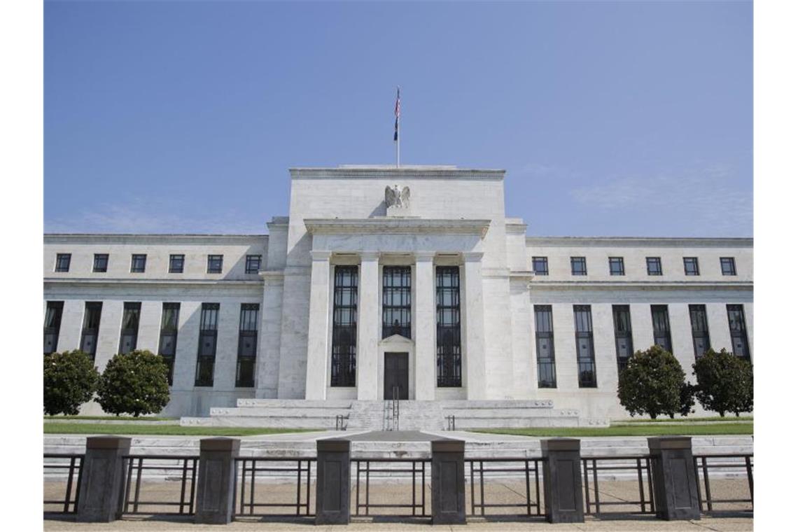 Der Hauptsitz der US-Notenbank Federal Reserve in Washington. Foto: Pablo Martinez Monsivais/AP/dpa