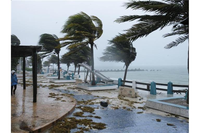 Der Hurrikan „Grace“ hat auf der bei Urlaubern beliebten mexikanischen Halbinsel Yucatán bereits weitreichende Stromausfälle verursacht. Foto: Israel Rosas/XinHua/dpa