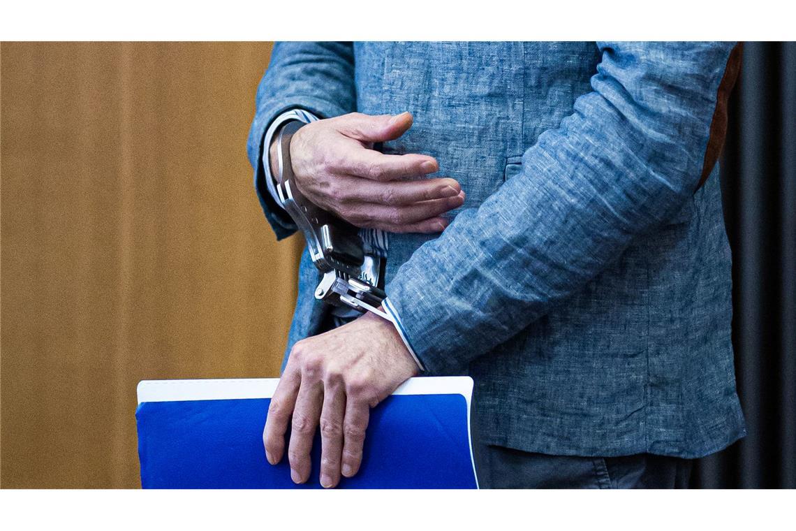 Länger in Haft? - Ermittler prüfen Zahlung für Christian B. Der im Fall "Maddie" Verdächtige sitzt im Gefängnis. Wegen einer skurrilen Zahlung ist aber unklar wie lange noch. (Archiv)