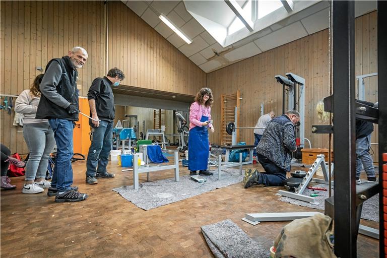 Der inklusive Kraftraum ist mithilfe der Malerabteilung der Paulinenpflege renoviert worden. Foto: Alexander Becher 