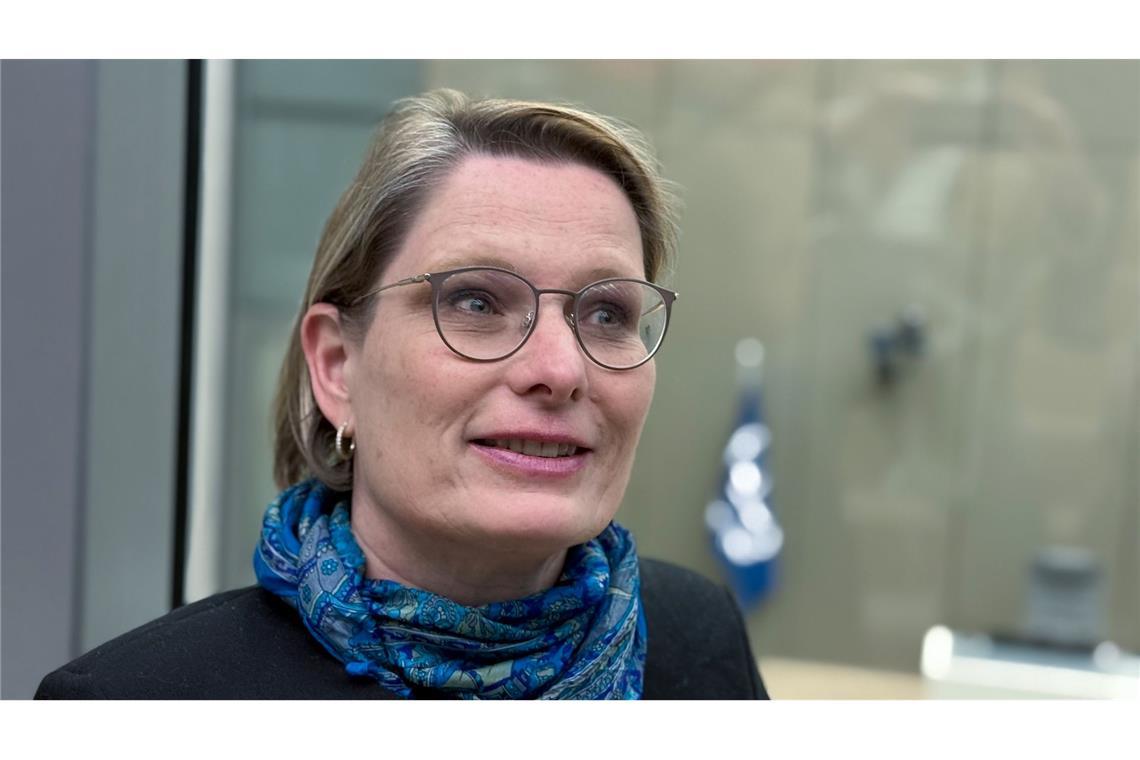 Der Internationale Strafgerichtshof, den Bundesjustizministerin Hubig (SPD) in Den Haag besucht hat, wird aktuell von 125 Staaten anerkannt.