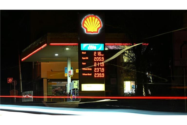 Der Iran-Krieg verteuert Öl und Gas. Die Folgen spüren nicht nur Deutschlands Autofahrer, sondern die gesamte Wirtschaft. (Symbolbild)