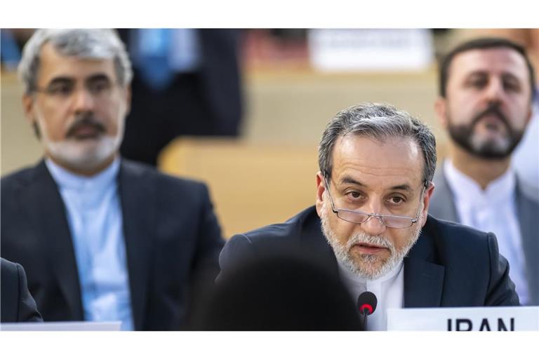 Der iranische Außenminister Abbas Araghchi spricht während der 59. Sitzung des Menschenrechtsrates am europäischen Sitz der Vereinten Nationen.