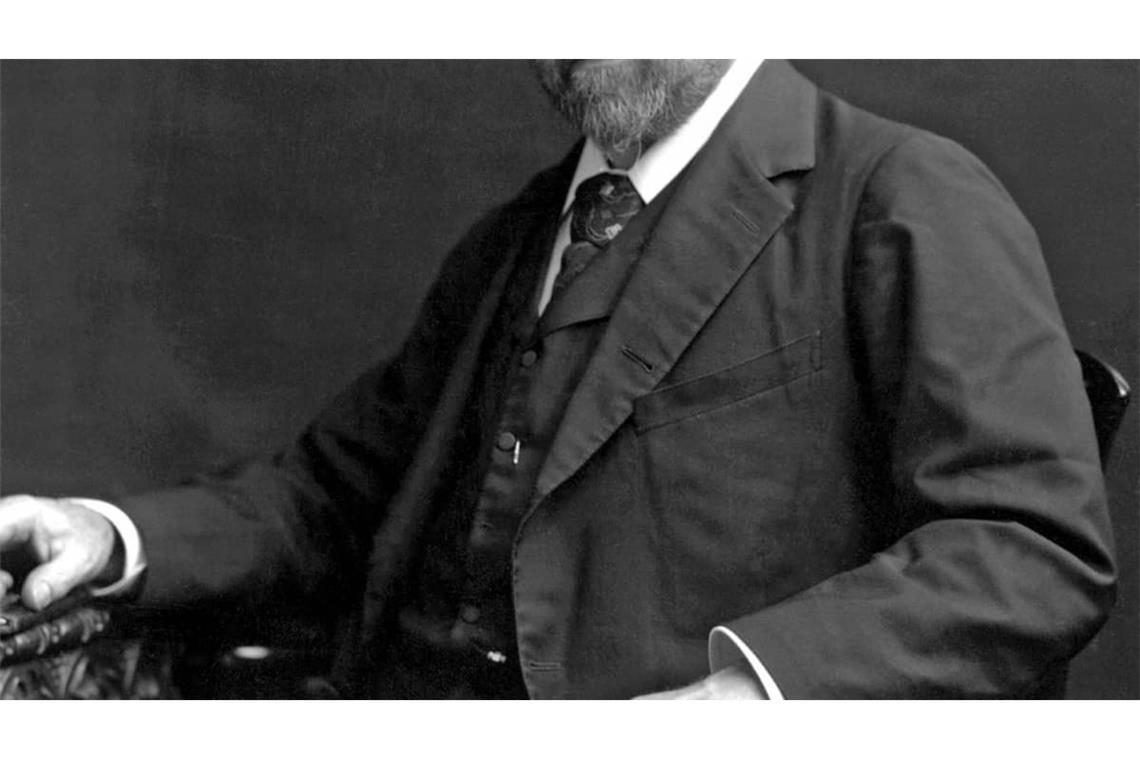 Der irische Schriftsteller Bram Stoker wurde durch seinen Roman Dracula berühmt.