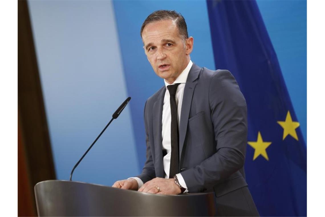 Anti-IS-Koalition richtet Blick nach Afrika Der IS in Irak und Syrien sei zurückgedrängt, aber nicht geschlagen, sagt Außenminister Heiko Maas. Foto: Axel Schmidt/reuters-Pool/dpa