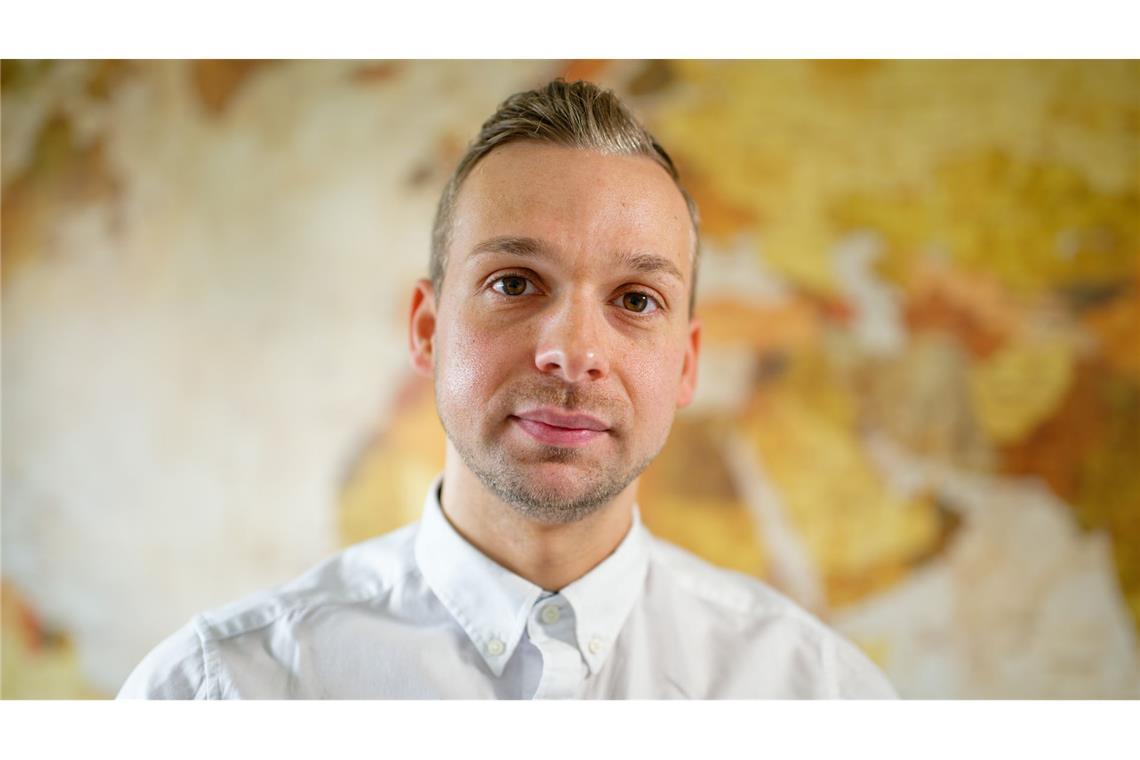 "Wenn ich nervös bin, ist es schlimmer" Der junge Mann arbeitet in einem Wissenschaftsverlag im Logistikbereich.