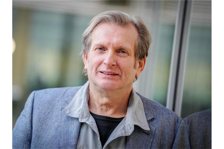 Der Kandidat der Linken für das Amt des Bundespräsidenten, Gerhard Trabert. Foto: Kay Nietfeld/dpa