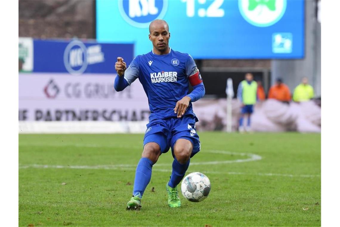 Ben-Hatira in Topform: Neuzugänge beenden vorerst KSC-Krise Der Karlsruher David Pisot. Foto: Uli Deck/dpa/Archivbild