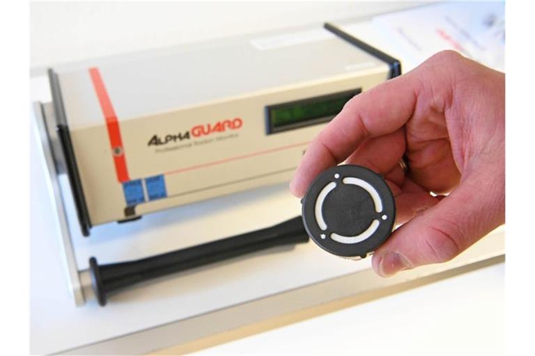 Der Karlsruher Radonexposimeter. Foto: Uli Deck/dpa