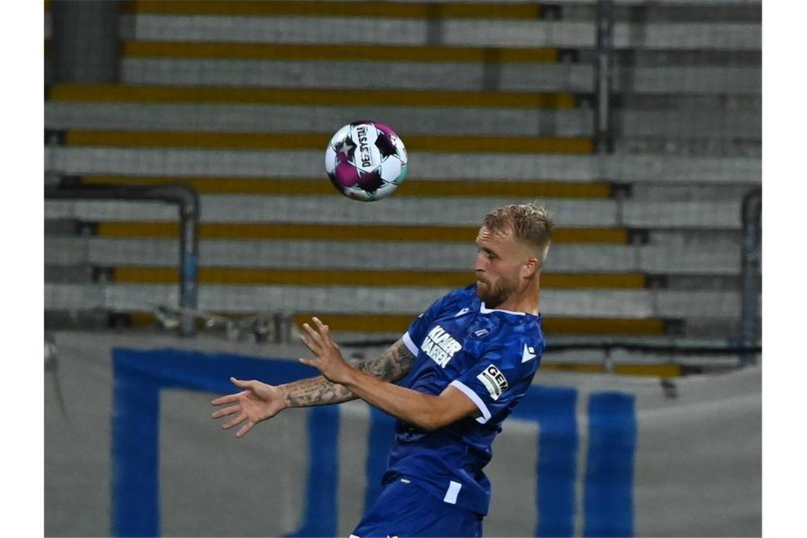 Karlsruhes Kreuzer hakt Hofmann-Wechsel zu Union ab Der Karlsruher Torjäger Philipp Hofmann. Foto: Uli Deck/dpa/Archivbild