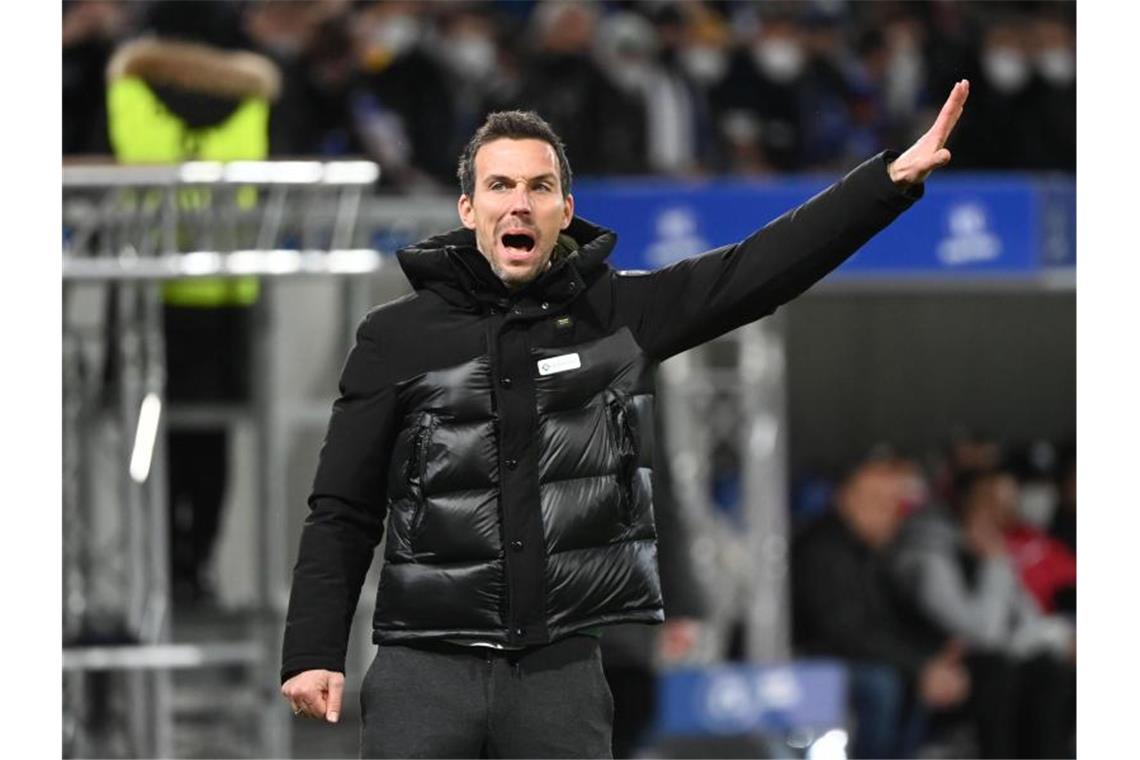 Karlsruher spielt gegen Nürnberg um wichtige Punkte Der Karlsruher Trainer Christian Eichner. Foto: Uli Deck/dpa