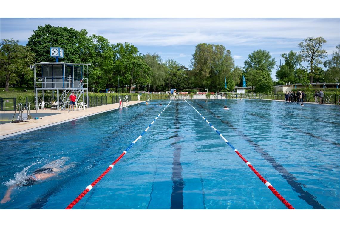 Der Klassiker - mehr Sport - darf natürlich auf keiner Liste der guten Vorsätze fürs neue Jahr fehlen. (Symbolbild)