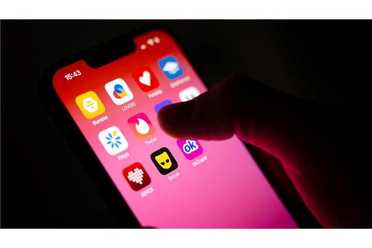 Der klassische Heirats- und Liebesschwindler war Einzeltäter. Heute arbeitet die kriminelle Branche in industriellem Maßstab. (Symbolbild)