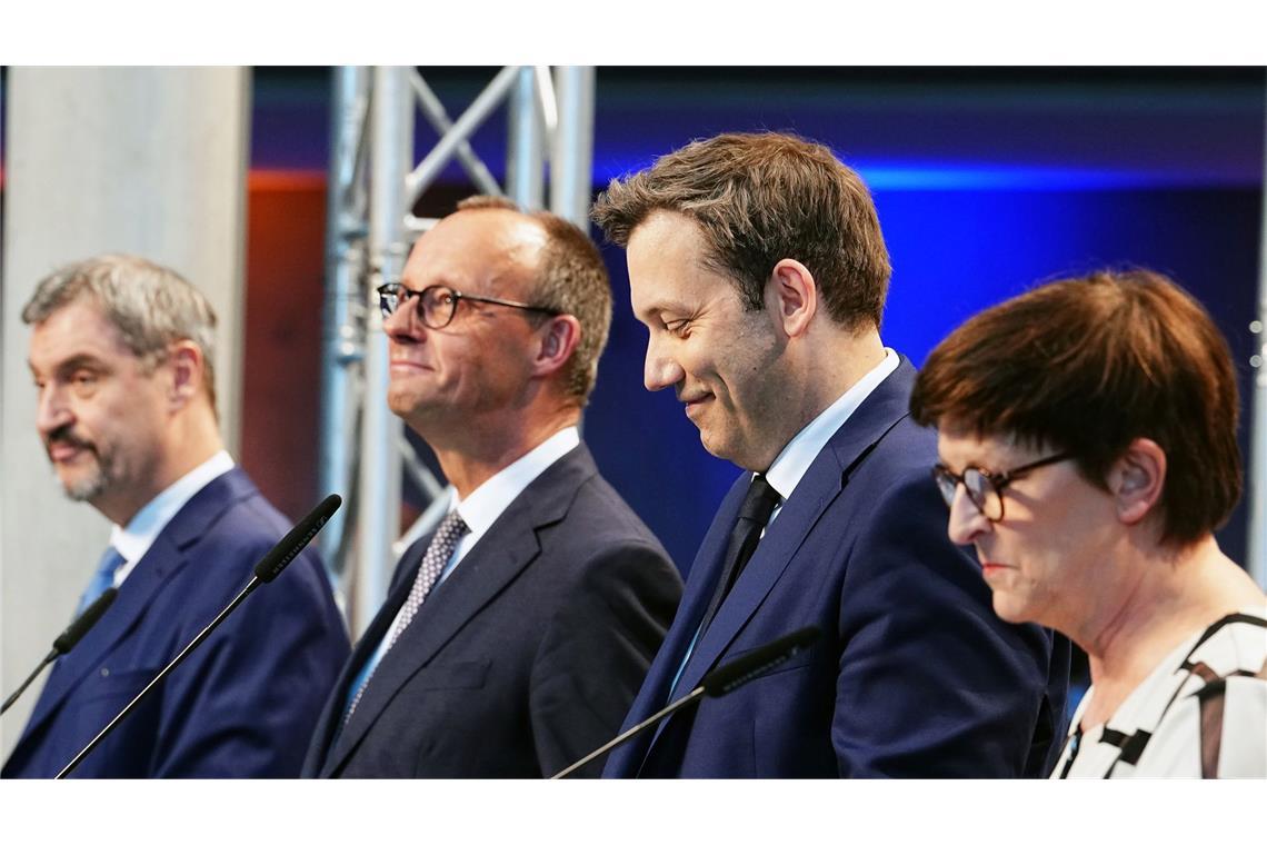 Union und SPD machen Weg für gemeinsame Regierung frei Der Koalitionsvertrag steht - Union und SPD wollen eine handlungsstarke Regierung bilden.
