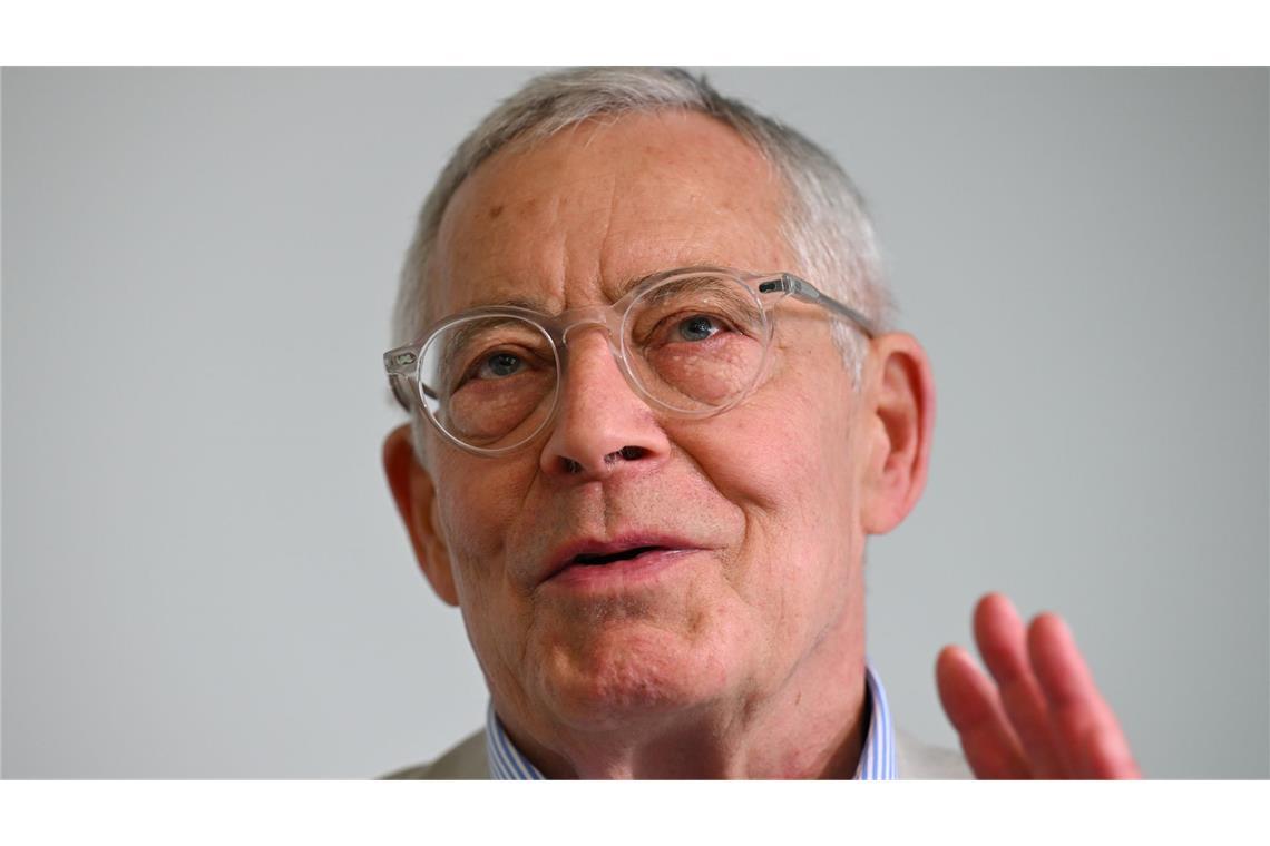 Der Krieg sei zurück in Europa, sagt Schlögel, "das kann man nicht negieren".