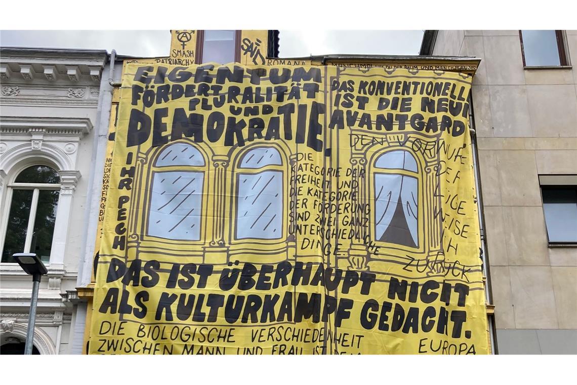 Der Künstler Sönke Lühring gestaltete die Fassade.