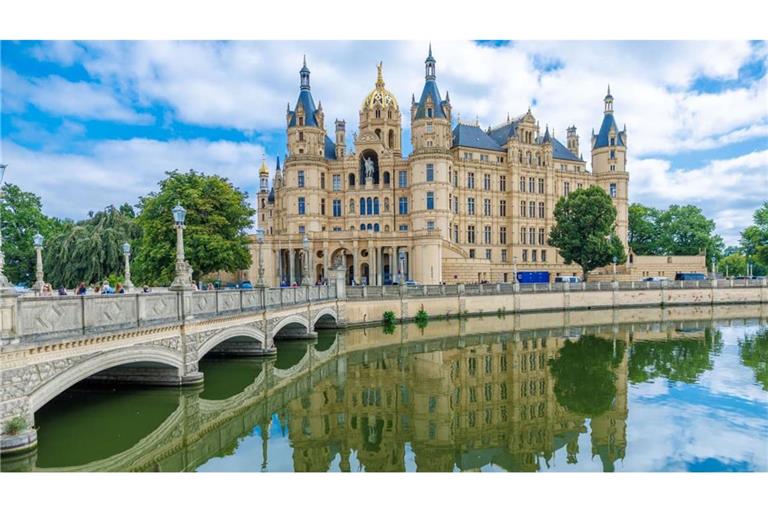 Der Landtag von Mecklenburg-Vorpommern tagt im Schweriner Schloss.