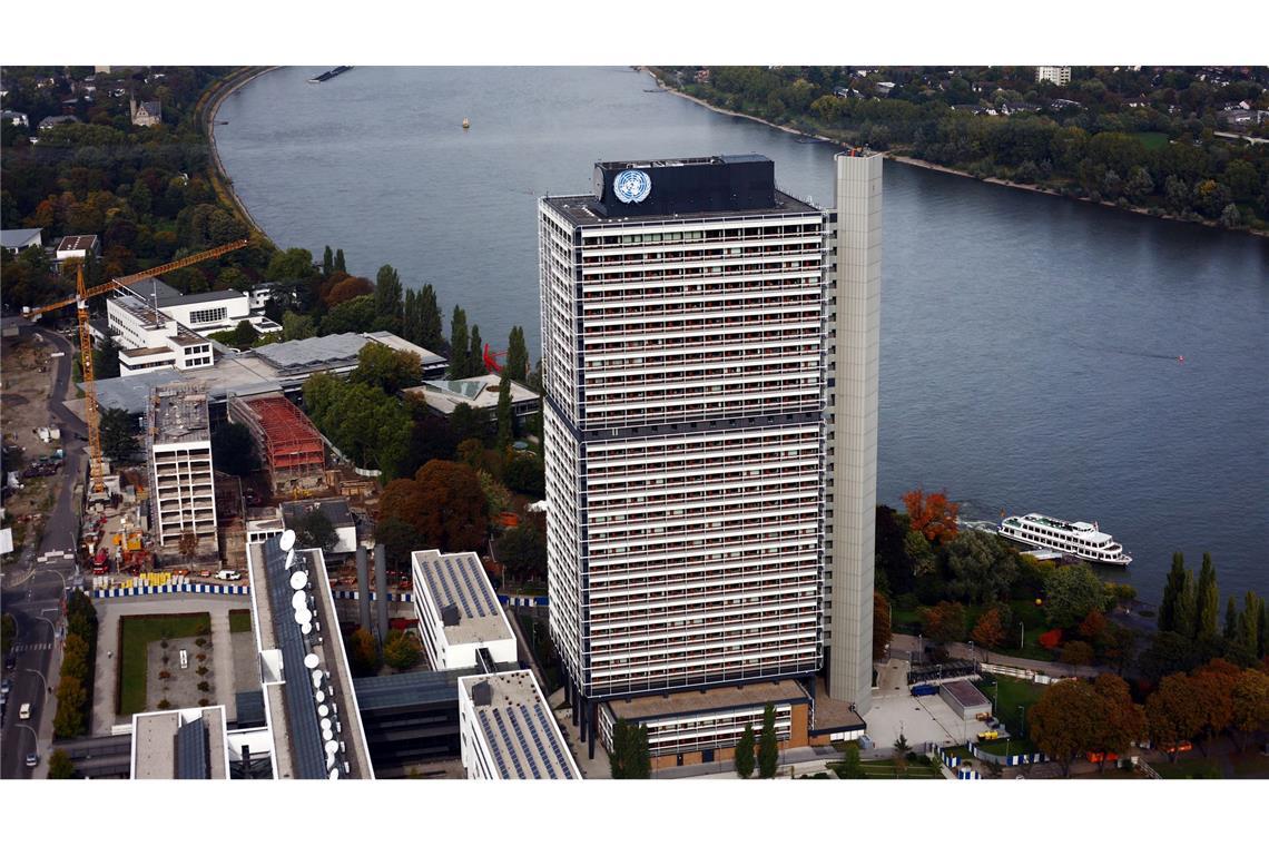 Der "Lange Eugen", das ehemalige Abgeordnetenhaus des Bonner Regierungsviertels, ist heute Teil des UN-Campus. (Archivbild)