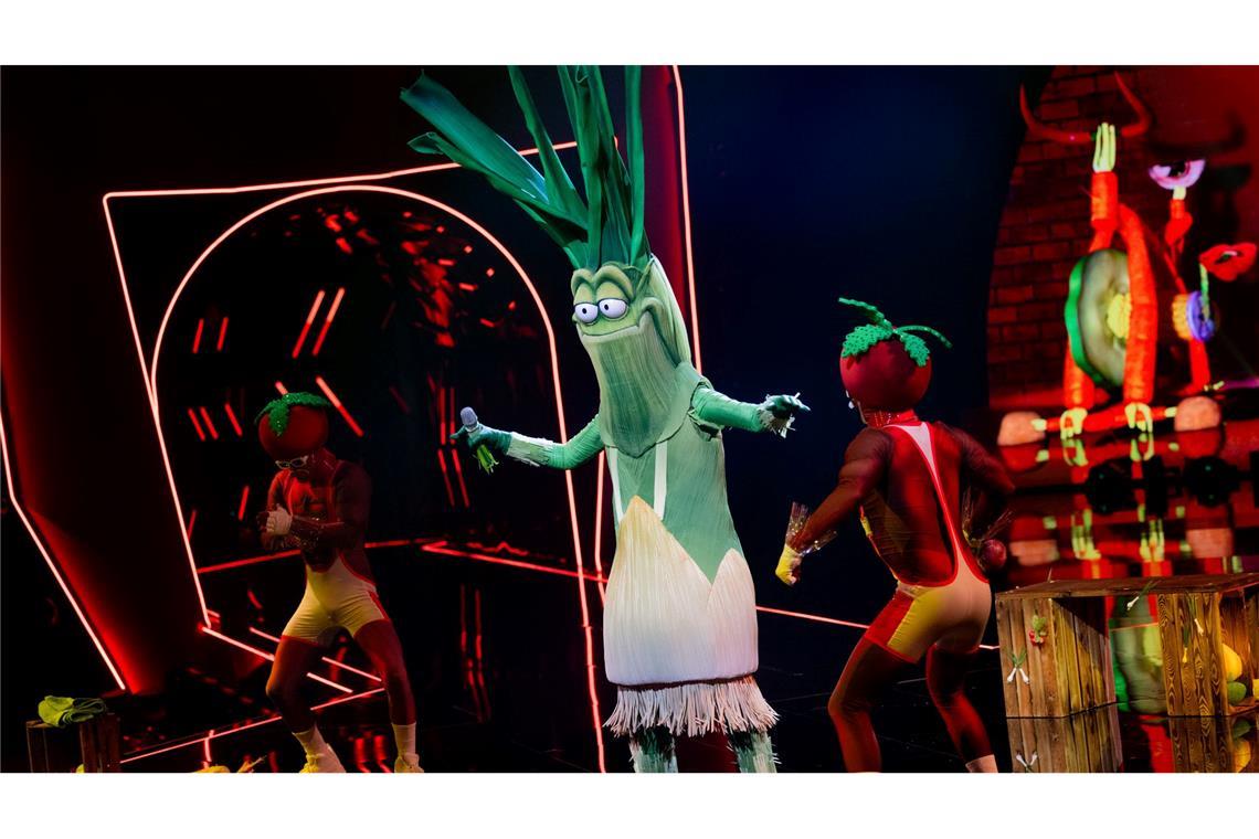 Moderatorin Madita van Hülsen bei "Masked Singer" raus Der Lauch musste in der zweiten Folge die Maske abnehmen.
